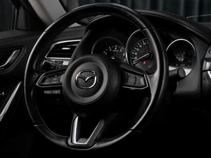 Седан Mazda 6 2018 года, 2149000 рублей, Тюмень
