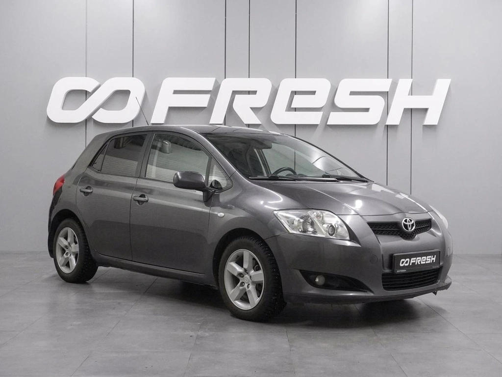 Хетчбэк Toyota Auris 2007 года, 699000 рублей, Воронеж