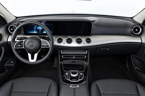 Седан Mercedes-benz E-класс 2018 года, 2749000 рублей, Челябинск