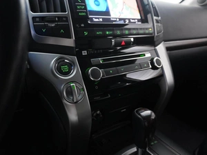 Внедорожник Toyota Land Cruiser 2013 года, 4577088 рублей, Москва