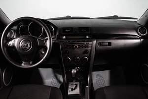 Хетчбэк Mazda 3 2007 года, 609000 рублей, Сургут