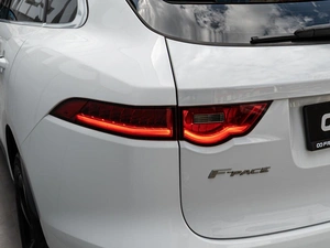 Внедорожник Jaguar F-Pace 2019 года, 3695000 рублей, Краснодар