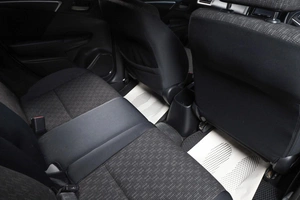 Хетчбэк Honda Fit 2017 года, 1299000 рублей, Новосибирск