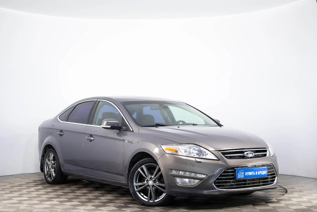 Седан Ford Mondeo 2011 года, 999000 рублей, Пермь