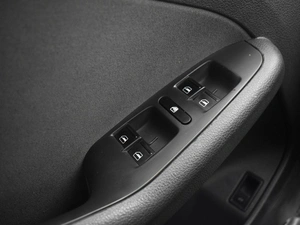 Седан Volkswagen Jetta 2013 года, 943100 рублей, Казань