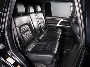 Внедорожник Toyota Land Cruiser 2016 года, 6649000 рублей, Красный Пахарь
