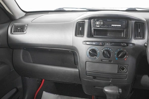 Универсал Toyota Succeed 2003 года, 479000 рублей, Кемерово
