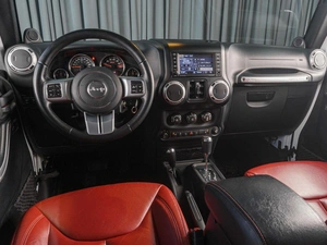 Внедорожник Jeep Wrangler 2014 года, 3799000 рублей, Тюмень