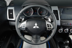Внедорожник Mitsubishi Outlander 2011 года, 1099000 рублей, Тюмень