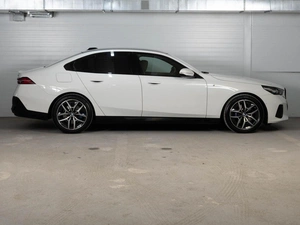 Седан BMW 5 серия 2023 года, 6890000 рублей, Ставрополь