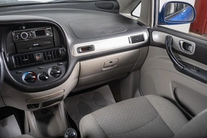 Минивэн Chevrolet Rezzo 2008 года, 499000 рублей, Томск