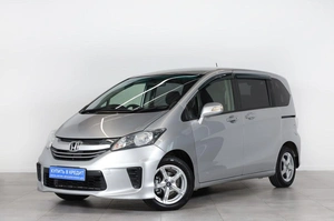 Минивэн Honda Freed 2015 года, 1159000 рублей, Новосибирск