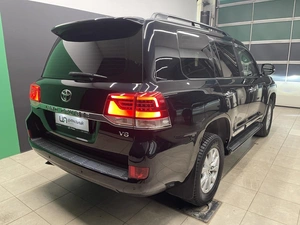 Внедорожник Toyota Land Cruiser 2019 года, 5000000 рублей, Красноярск