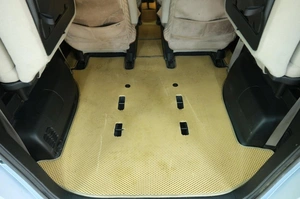 Минивэн Honda Freed 2010 года, 1049000 рублей, Омск