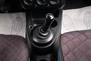 Хетчбэк Ford Fiesta 2005 года, 319000 рублей, Оренбург