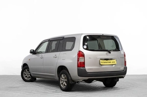 Универсал Toyota Probox 2013 года, 749000 рублей, Барнаул