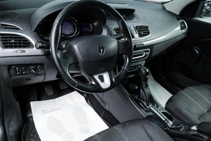 Седан Renault Fluence 2013 года, 649000 рублей, Челябинск