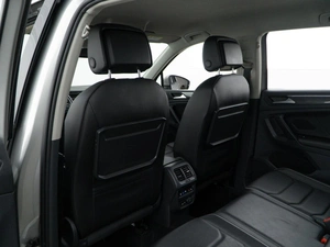 Внедорожник Volkswagen Tiguan 2018 года, 2613040 рублей, Москва