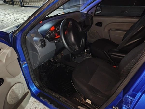 Седан Renault Logan 2007 года, 200000 рублей, Красноярск