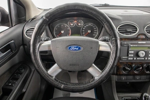 Универсал Ford Focus 2005 года, 589000 рублей, Барнаул