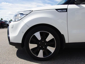 Хетчбэк Kia Soul 2015 года, 1550000 рублей, Владимир