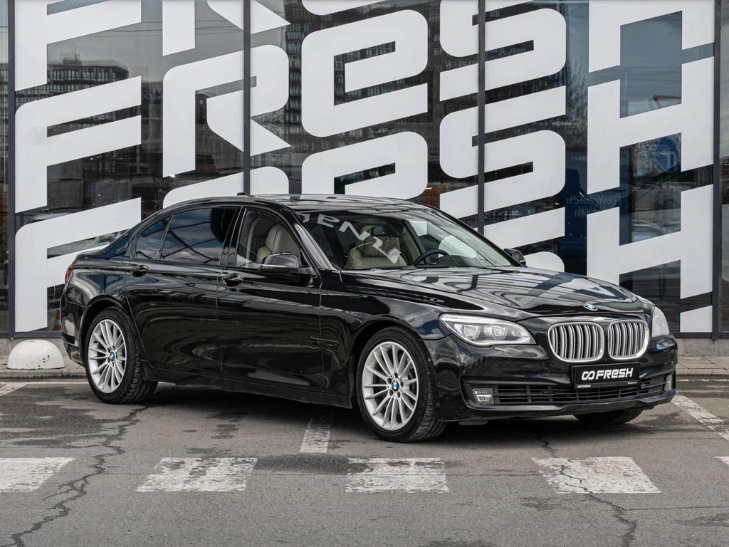 Седан BMW 7 серия 2012 года, 2319000 рублей, Краснодар