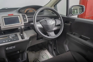 Минивэн Honda Freed 2010 года, 1149000 рублей, Томск