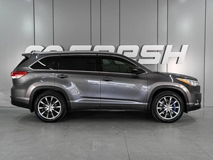 Внедорожник Toyota Highlander 2014 года, 2900000 рублей, Аксай