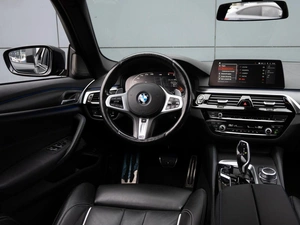 Седан BMW 5 серия 2020 года, 4300000 рублей, Краснодар