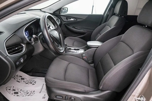 Седан Chevrolet Malibu 2022 года, 1849000 рублей, Красноярск