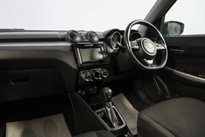 Хетчбэк Suzuki Swift 2019 года, 1129000 рублей, Новосибирск