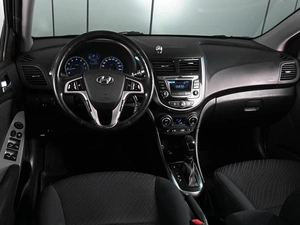 Седан Hyundai Solaris 2014 года, 1239000 рублей, Ростов-на-Дону
