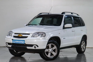 Внедорожник Chevrolet Niva 2013 года, 539000 рублей, Челябинск