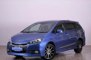 Минивэн Toyota Wish 2012 года, 1599000 рублей, Омск