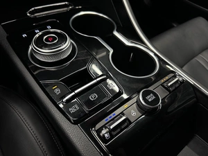 Седан Kia K5 2019 года, 2499000 рублей, Красноярск