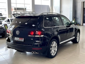 Внедорожник Volkswagen Touareg 2008 года, 1287000 рублей, Солонцы