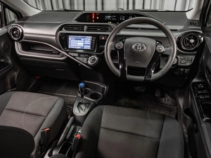 Хетчбэк Toyota Aqua 2016 года, 1229000 рублей, Тюмень
