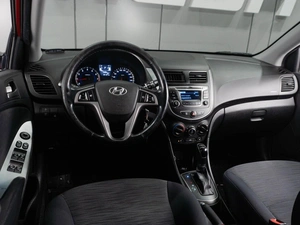 Седан Hyundai Solaris 2016 года, 1270000 рублей, Тюмень