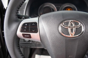 Седан Toyota Corolla 2010 года, 1039000 рублей, Пермь
