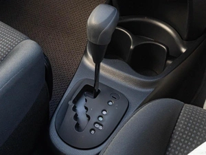 Хетчбэк Toyota Vitz 2014 года, 800000 рублей, Краснодар