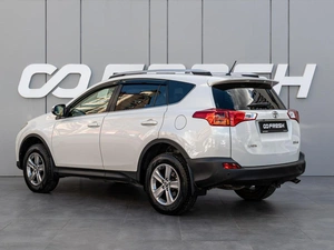 Внедорожник Toyota RAV4 2015 года, 1990000 рублей, Краснодар