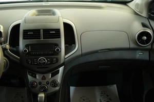 Седан Chevrolet Aveo 2012 года, 789000 рублей, Омск