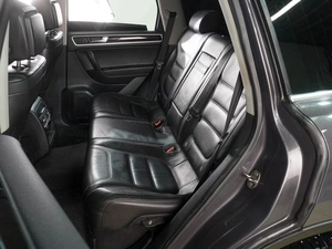 Внедорожник Volkswagen Touareg 2011 года, 1919000 рублей, Воронеж