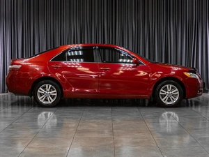 Седан Toyota Camry 2008 года, 999000 рублей, Тюмень