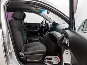 Минивэн Chevrolet Orlando 2013 года, 849000 рублей, Красноярск