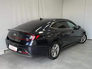 Седан Hyundai Sonata 2021 года, 2720000 рублей, Красноярск