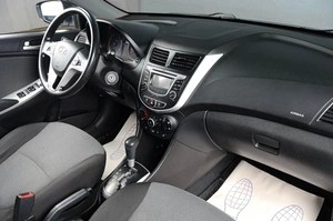 Хетчбэк Hyundai Solaris 2013 года, 949000 рублей, Тюмень