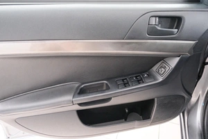 Седан Mitsubishi Lancer 2013 года, 899000 рублей, Красноярск