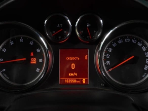 Хетчбэк Opel Astra 2011 года, 799000 рублей, Воронеж