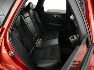 Внедорожник Volvo XC60 2019 года, 3327077 рублей, Москва